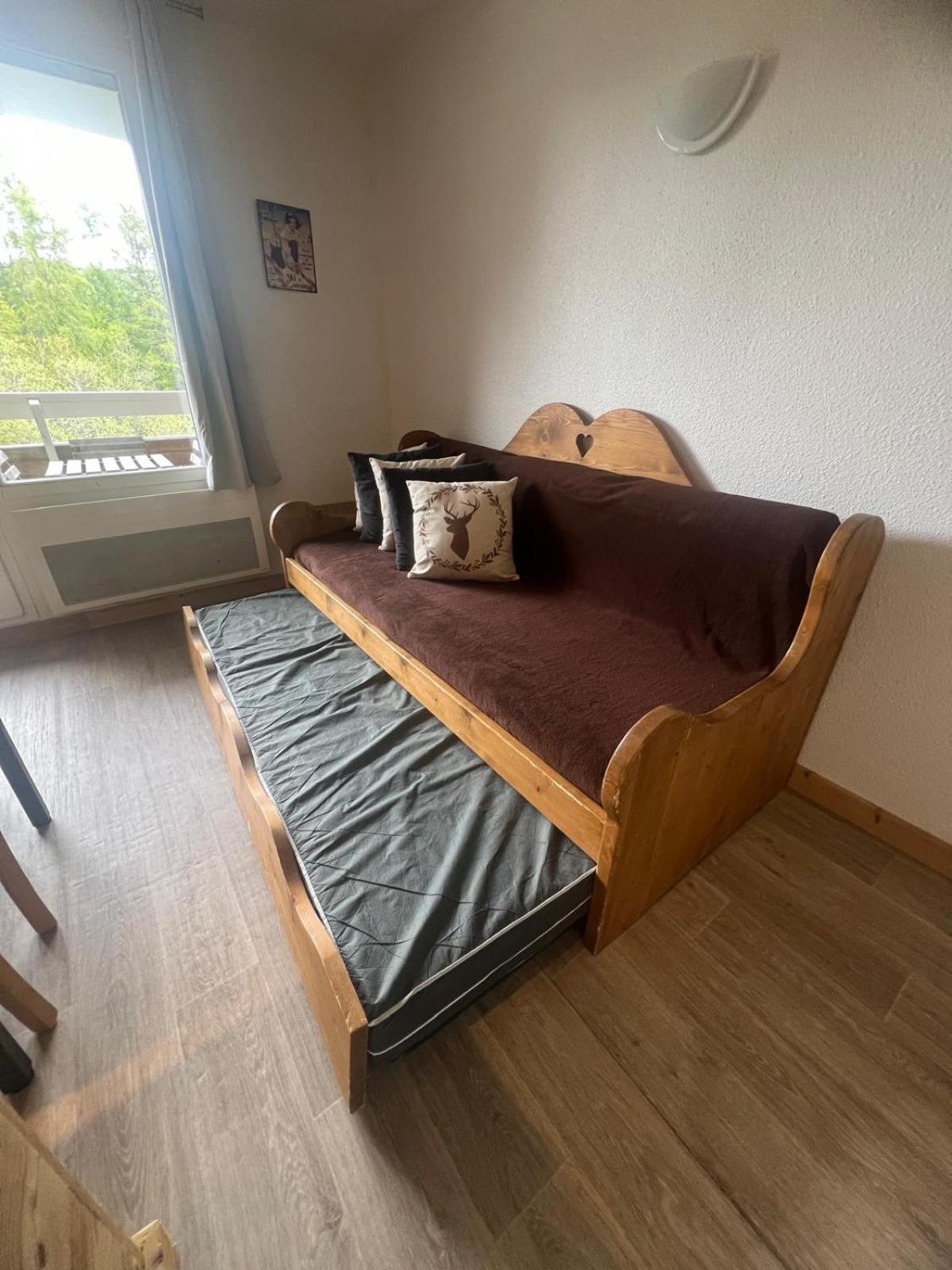 Apartment Pied Des Pistes-alpe D'huez-les Bergers-1 Chambre-5 Personnes *