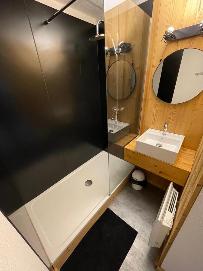 Pied Des Pistes-alpe D'huez-les Bergers-1 Chambre-5 Personnes